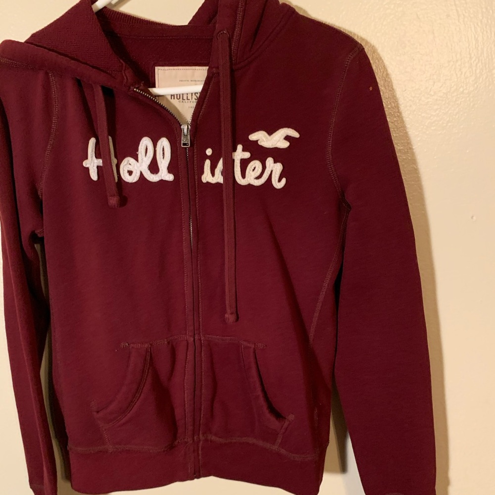 Maroon zip up hooded jacket